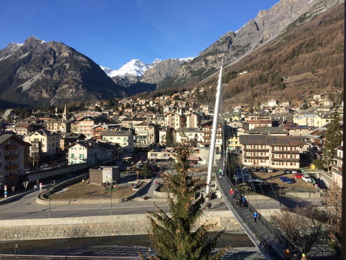 Pista Stelvio Loft Lumiere Apartment Bormio Luaran gambar